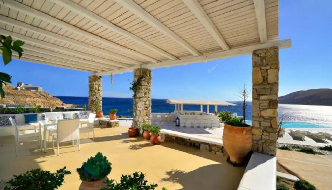 Mykonos Pantheon Aparthotel Kalo Livadi 3*,